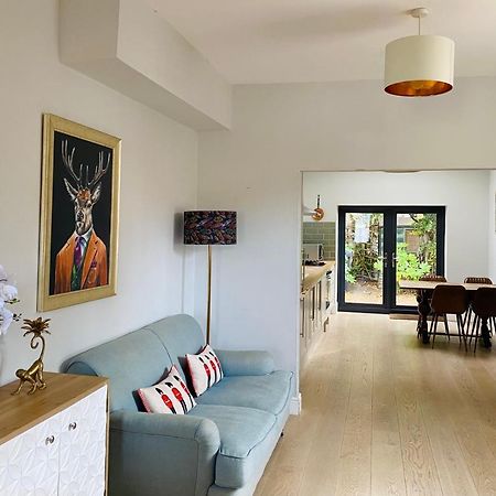 Delightful 2 Bedroom House Central Windsor Exteriér fotografie